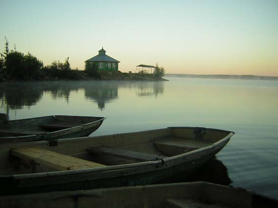 лодки селигер.jpg