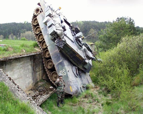 tanks_003.jpg