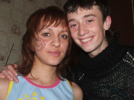 я и Кирюша(щёчки разрисовал он).JPG