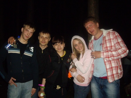Лёша, Лёша,Оля, Катя, ВОва.JPG