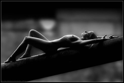 50_artnude_33714[1].jpg