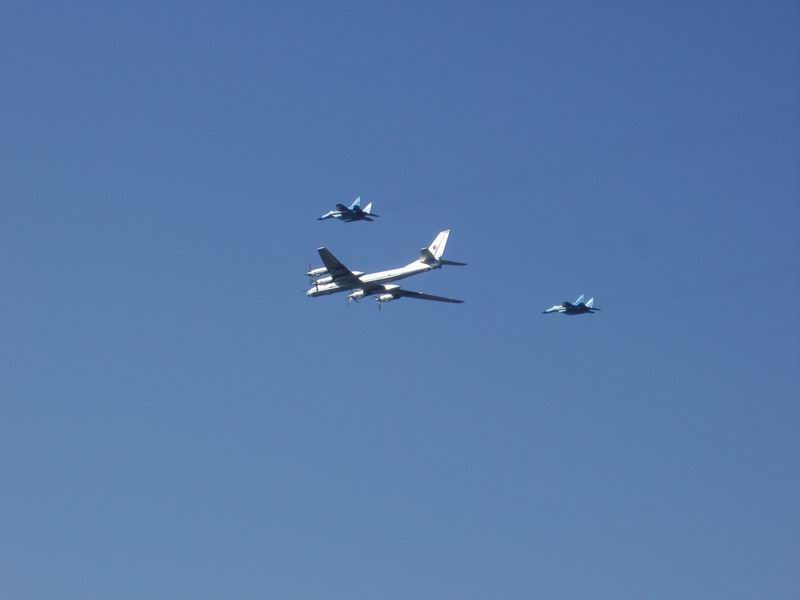 Ту-95 и МиГ-29