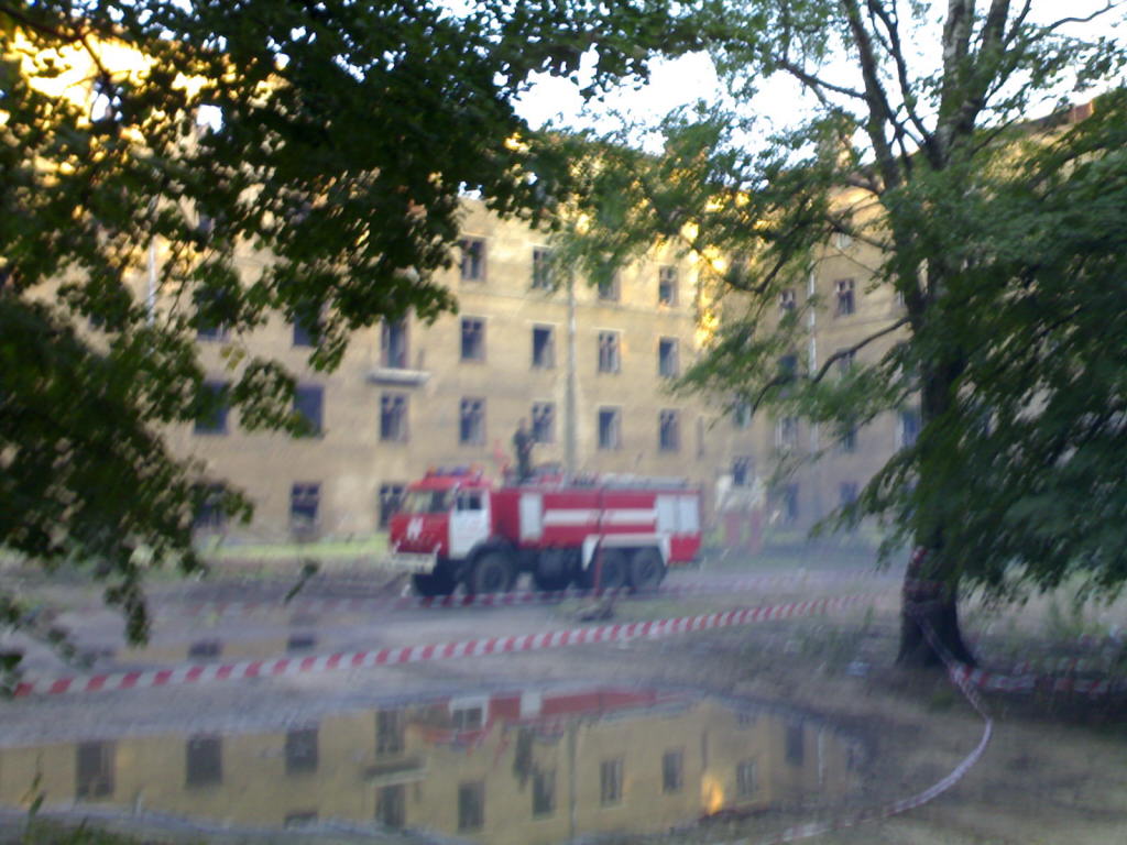 17082007380.jpg