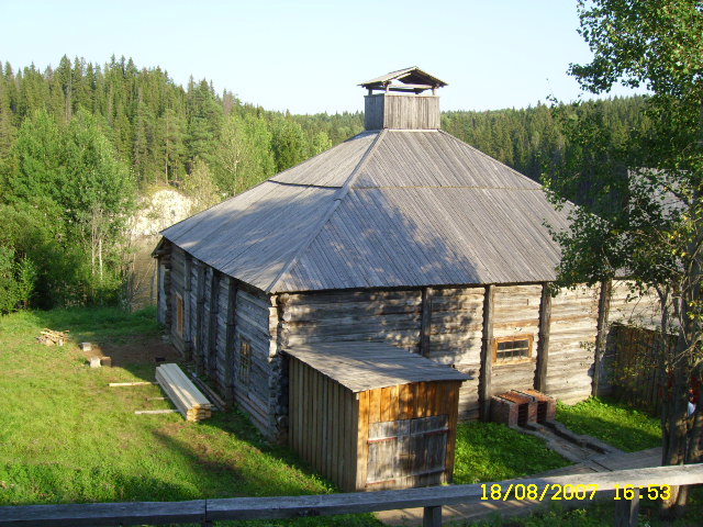 SL700476.JPG