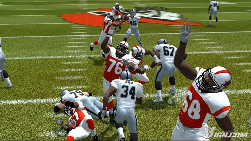 madden-nfl-08-20070731051314204.jpg