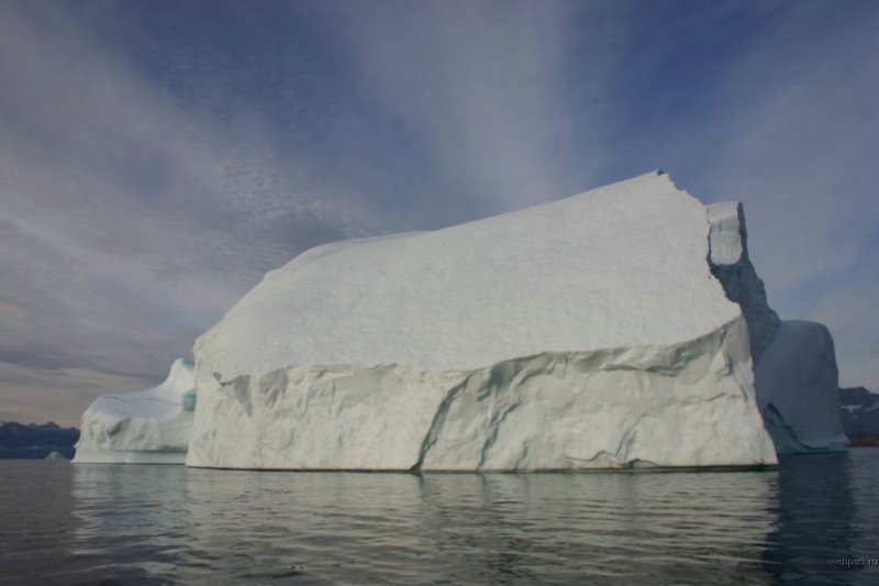 ice_berg_1.jpg