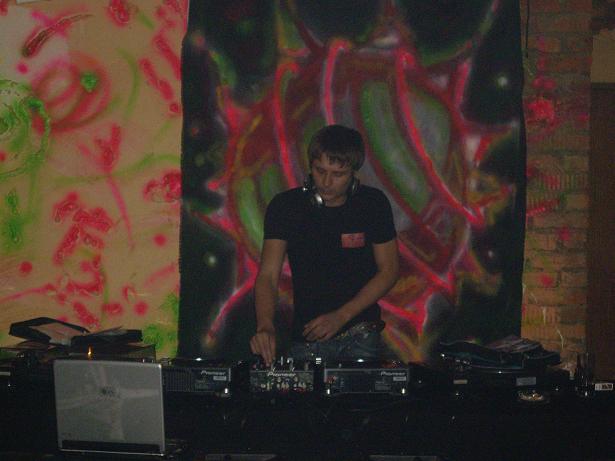 Dj Max Newman.JPG