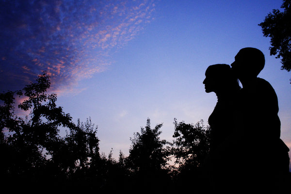 The_Sky_Is_Alive_Tonight_by_lorelix04.jpg