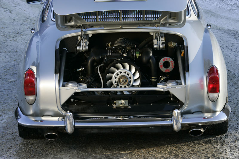 Karmann-Ghia-Bader-Racing-17.jpg