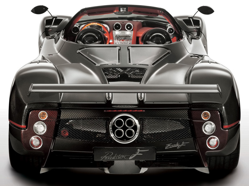 zonda_roadster_f_04_big.jpg