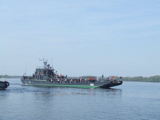 8740.jpg