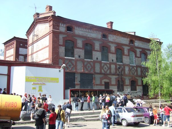 2142.jpg