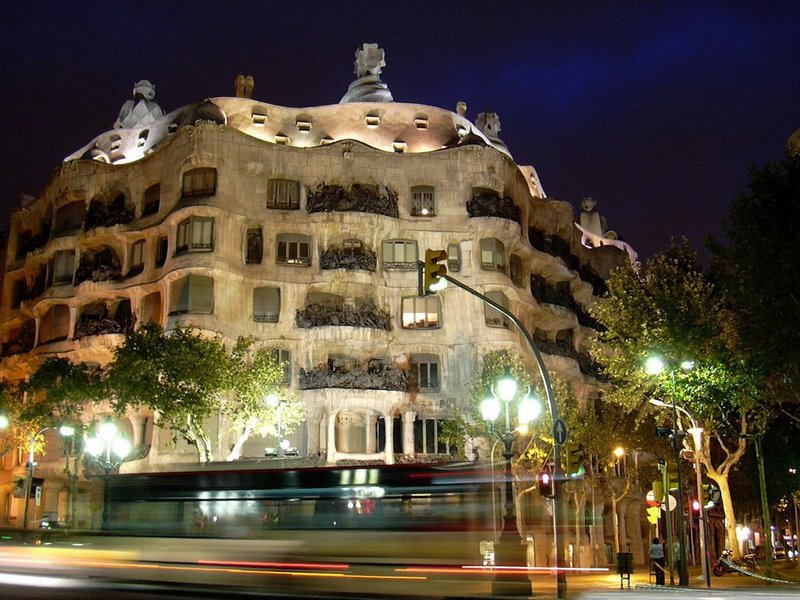 33[1]. La Pedrera.jpg