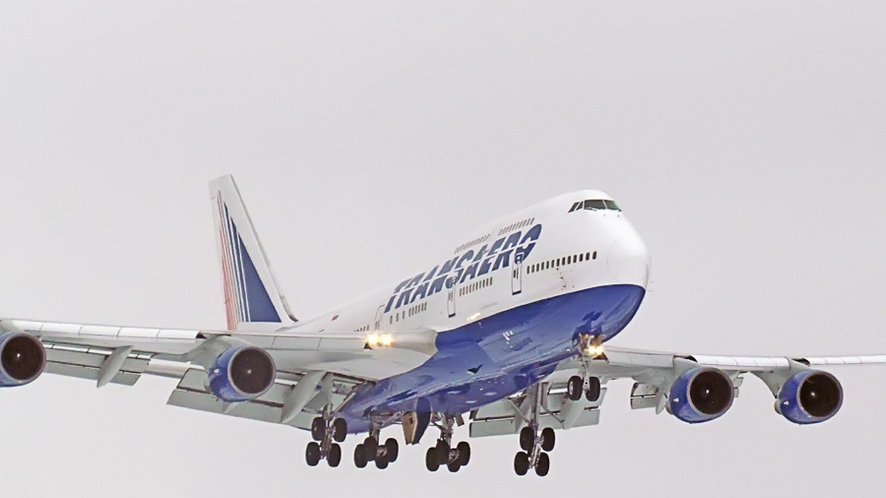 Слоник ( Боинг 747-400)